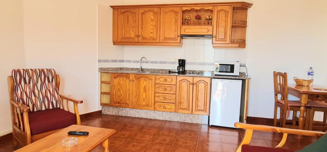 Vivienda Vacacional Los Geranios Tazacorte Buitenkant foto