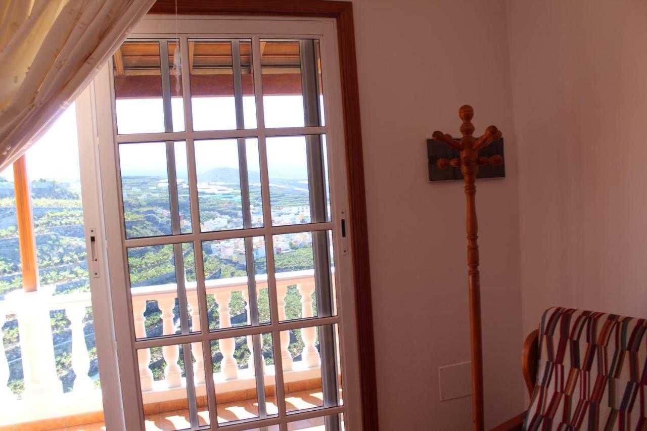 Vivienda Vacacional Los Geranios Tazacorte Buitenkant foto